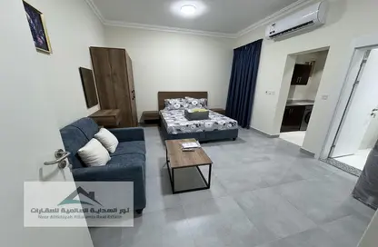 Apartment - 1 Bathroom for rent in Fereej Bin Omran - Doha