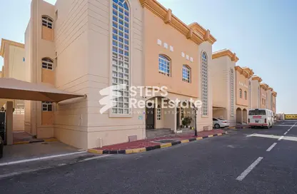 Villa - 4 Bedrooms - 4 Bathrooms for rent in Umm Salal Ali - Umm Salal Ali - Doha