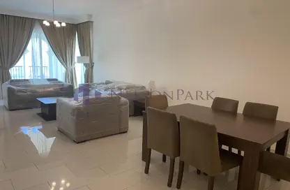 Apartment - 2 Bedrooms - 3 Bathrooms for rent in Viva West - Viva Bahriyah - The Pearl Island - Doha