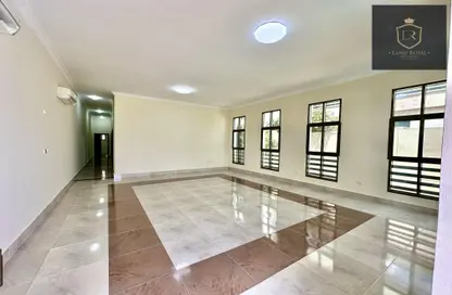 Villa - 5 Bedrooms - 7 Bathrooms for rent in Al Thumama - Al Thumama - Doha