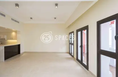 Townhouse - 3 Bedrooms - 4 Bathrooms for rent in Murano - Qanat Quartier - The Pearl Island - Doha