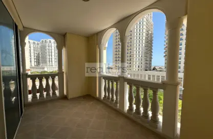 Apartment - 2 Bedrooms - 3 Bathrooms for rent in Viva West - Viva Bahriyah - The Pearl Island - Doha