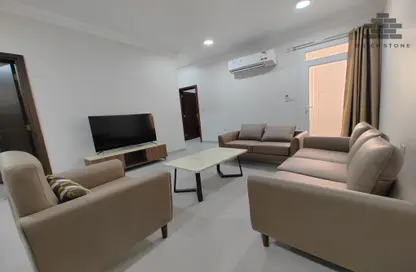 Apartment - 2 Bedrooms - 2 Bathrooms for rent in Al Hashmi Building - Al Muntazah Street - Al Muntazah - Doha