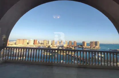 Apartment - 3 Bedrooms - 3 Bathrooms for sale in Porto Arabia - The Pearl Island - Doha