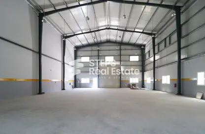 Warehouse - Studio for rent in East Industrial Street - Birkat Al Awamer - Al Wakra