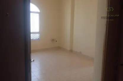 Apartment - 2 Bedrooms - 2 Bathrooms for rent in Hiteen Street - Al Muntazah - Doha