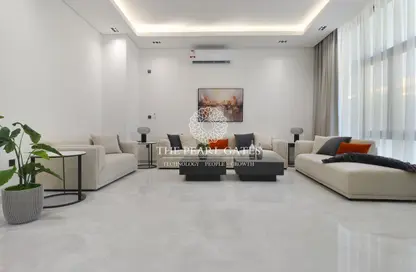 Villa - 5 Bedrooms - 6 Bathrooms for rent in Al Hamraa Street - Al Thumama - Doha