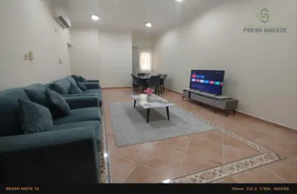 Apartment - 2 Bedrooms - 2 Bathrooms for rent in Bin Omran - Fereej Bin Omran - Doha