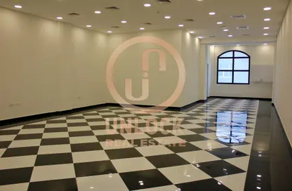 Office Space - Studio - 2 Bathrooms for rent in Al Kharaitiyat - Al Kharaitiyat - Al Kharaitiyat - Umm Salal Mohammed