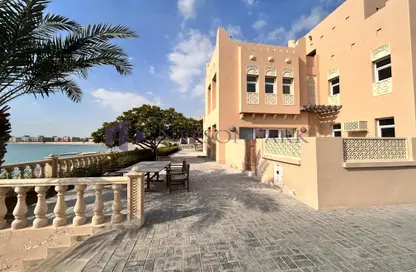 Villa - 4 Bedrooms - 4 Bathrooms for rent in East Gate - West Bay Lagoon - Doha