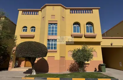 Compound - 4 Bedrooms - 5 Bathrooms for rent in Star Villas - Muaither South - Muaither Area - Doha