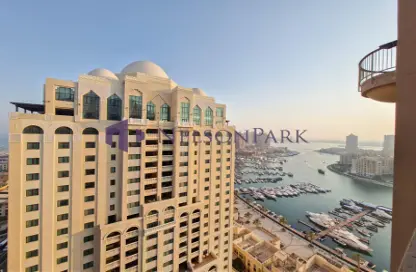 Apartment - 2 Bedrooms - 3 Bathrooms for rent in Tower 19 - Porto Arabia - The Pearl Island - Doha