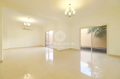 Villa - 4 Bedrooms - 5 Bathrooms for rent in Abu Sidra - Al Rayyan - Doha