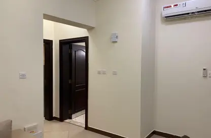 Apartment - 1 Bedroom - 1 Bathroom for rent in Umm Ghuwailina 4 - Umm Ghuwailina - Doha