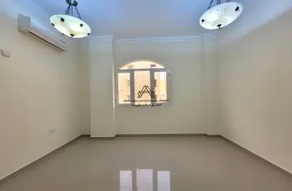 Apartment - 2 Bedrooms - 2 Bathrooms for rent in Al Muntazah Street - Al Muntazah - Doha