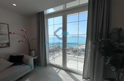 Apartment - 2 Bedrooms - 4 Bathrooms for rent in Floresta Gardens - The Pearl Island - Doha