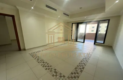 Apartment - 1 Bedroom - 2 Bathrooms for rent in East Porto Drive - Porto Arabia - The Pearl Island - Doha