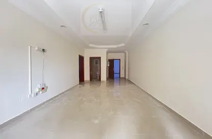 Apartment - 2 Bedrooms - 2 Bathrooms for rent in Al Mansoura - Al Mansoura - Doha