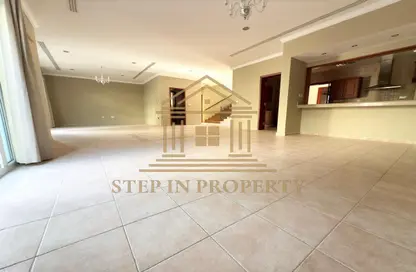 Villa - 3 Bedrooms - 4 Bathrooms for rent in Ain Khalid Gate - Ain Khaled - Doha