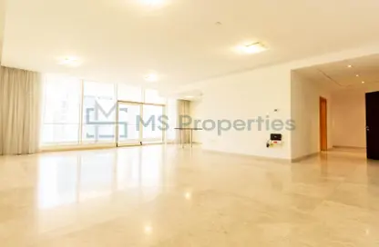 Apartment - 3 Bedrooms - 5 Bathrooms for rent in West Bay Tower - West Bay - West Bay - Doha