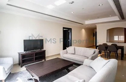 Apartment - 1 Bedroom - 2 Bathrooms for sale in West Porto Drive - Porto Arabia - The Pearl Island - Doha