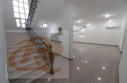 Apartment - 4 Bedrooms - 3 Bathrooms for rent in OqbaBin Nafie Steet - Old Airport Road - Doha