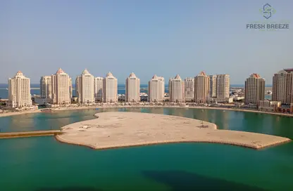 Apartment - 2 Bedrooms - 3 Bathrooms for rent in Viva West - Viva Bahriyah - The Pearl Island - Doha