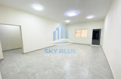 Apartment - 3 Bedrooms - 3 Bathrooms for rent in Al Sadd Road - Al Sadd - Doha