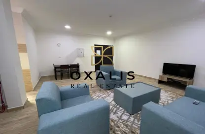 Apartment - 2 Bedrooms - 3 Bathrooms for rent in Al Sadd - Al Sadd - Doha