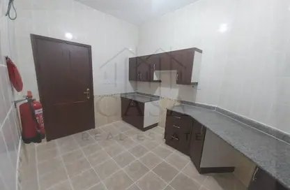 Apartment - 2 Bedrooms - 2 Bathrooms for rent in Fereej Bin Mahmoud North - Fereej Bin Mahmoud - Doha