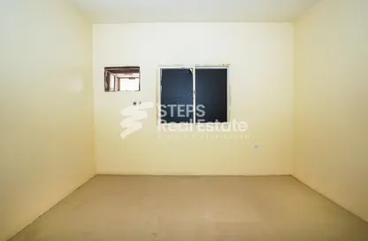 Labor Camp - Studio for rent in Industrial Area 4 - Industrial Area - Industrial Area - Doha