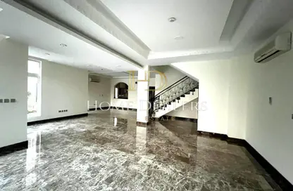 Villa - 5 Bedrooms - 4 Bathrooms for rent in West Bay Lagoon Street - West Bay Lagoon - Doha