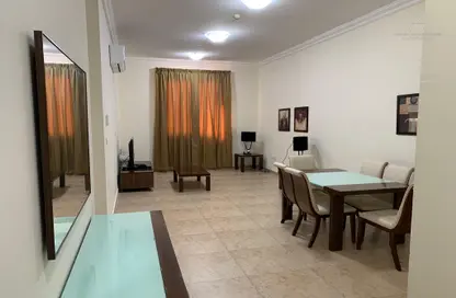 Apartment - 2 Bedrooms - 2 Bathrooms for rent in Al Nasr - Doha