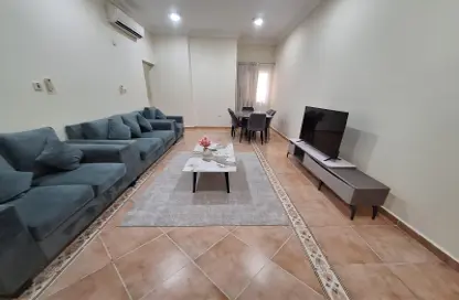 Apartment - 2 Bedrooms - 2 Bathrooms for rent in Bin Omran - Fereej Bin Omran - Doha