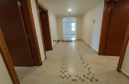 Apartment - 3 Bedrooms - 4 Bathrooms for sale in Porto Arabia - The Pearl Island - Doha