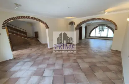 Villa - 3 Bedrooms - 4 Bathrooms for rent in Ras Abu Aboud - Doha