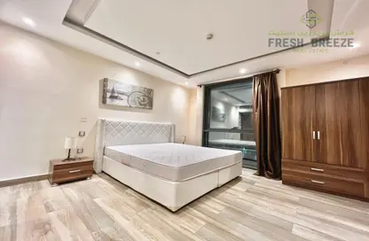 شقة - 2 غرف نوم - 3 حمامات للايجار في السد - الدوحة