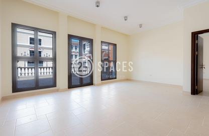 Apartment - 1 Bedroom - 2 Bathrooms for rent in Teatro - Qanat Quartier - The Pearl Island - Doha