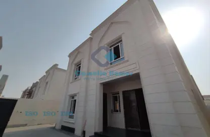 Villa - 7 Bedrooms for sale in Al Wukair - Al Wukair - Al Wakra