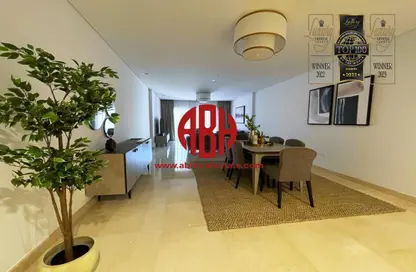 Apartment - 3 Bedrooms - 4 Bathrooms for rent in Tower 21 - Viva Bahriyah - The Pearl Island - Doha