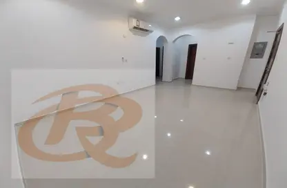 Apartment - 2 Bedrooms - 2 Bathrooms for rent in Abdul Rahman Bin Jassim Street - Mesaieed Road - Al Wakra