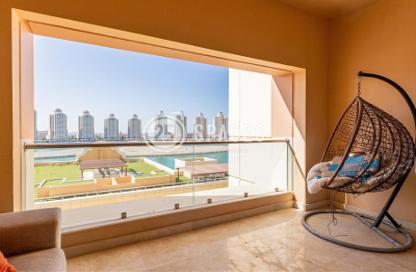 Apartment - 3 Bedrooms - 4 Bathrooms for sale in Viva East - Viva Bahriyah - The Pearl Island - Doha