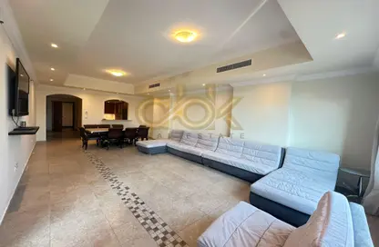 Apartment - 2 Bedrooms - 3 Bathrooms for rent in One Porto Arabia - Porto Arabia - The Pearl Island - Doha