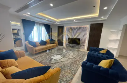 Apartment - 1 Bedroom - 2 Bathrooms for rent in East Porto Drive - Porto Arabia - The Pearl Island - Doha