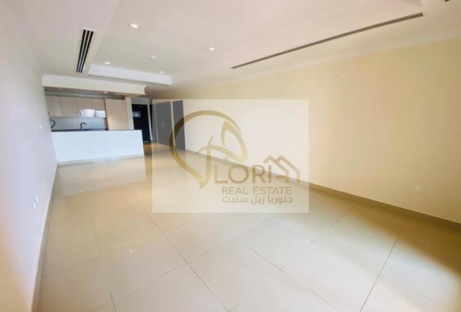 Apartment - 1 Bathroom for sale in East Porto Drive - Porto Arabia - The Pearl Island - Doha