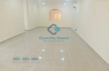 Villa - 4 Bedrooms - 5 Bathrooms for rent in Ain Khaled - Ain Khaled - Doha