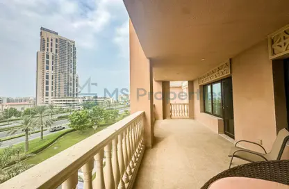 Apartment - 1 Bedroom - 2 Bathrooms for rent in West Porto Drive - Porto Arabia - The Pearl Island - Doha