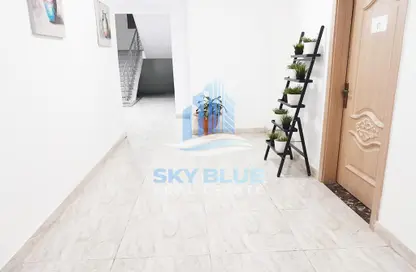 Apartment - 1 Bathroom for rent in Bu Hamour Street - Abu Hamour - Doha