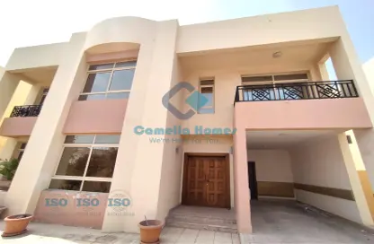 Villa - 5 Bedrooms - 4 Bathrooms for rent in Ain Khaled - Ain Khaled - Doha