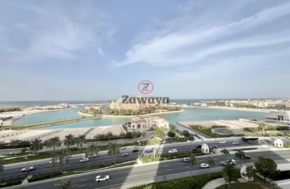 Apartment - 3 Bedrooms - 5 Bathrooms for rent in Tower 1 - Porto Arabia - The Pearl Island - Doha